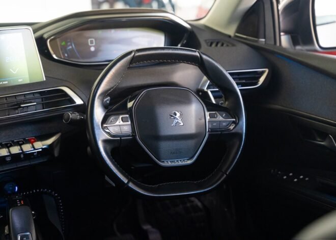 Peugeot 5008 Allure Premium 2019