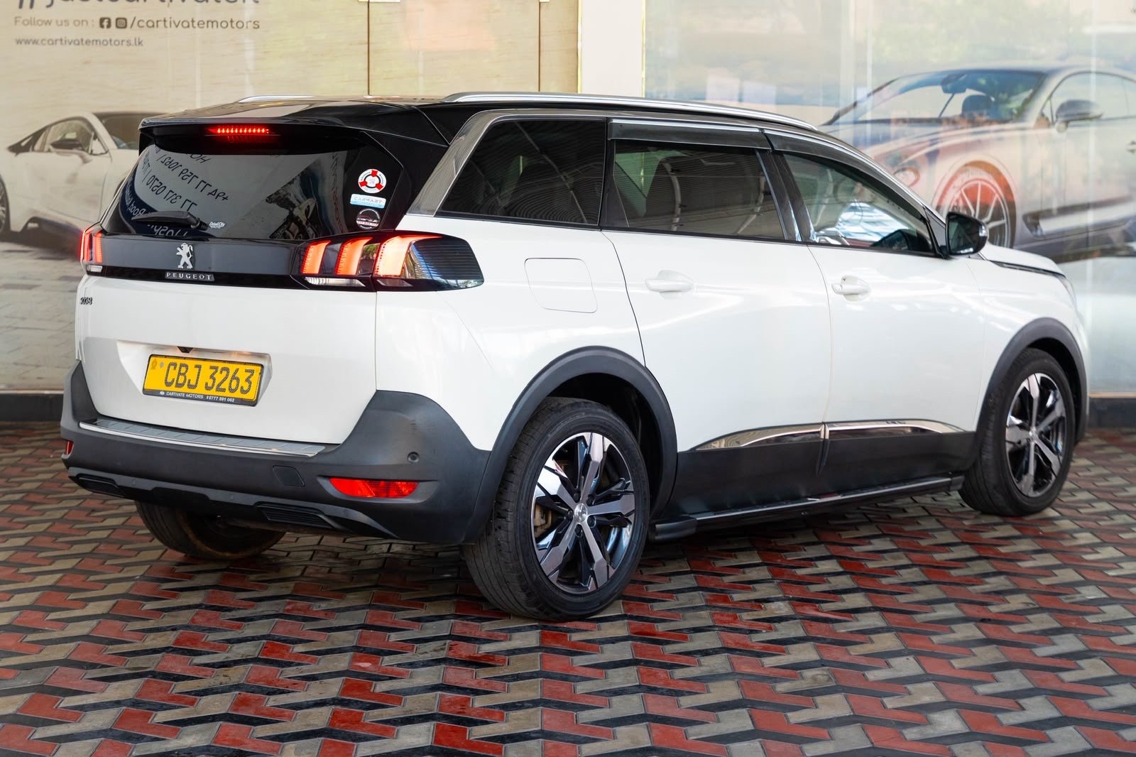 Peugeot 5008 Allure Premium 2019