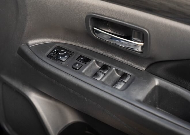 Mitsubishi Outlander 2015