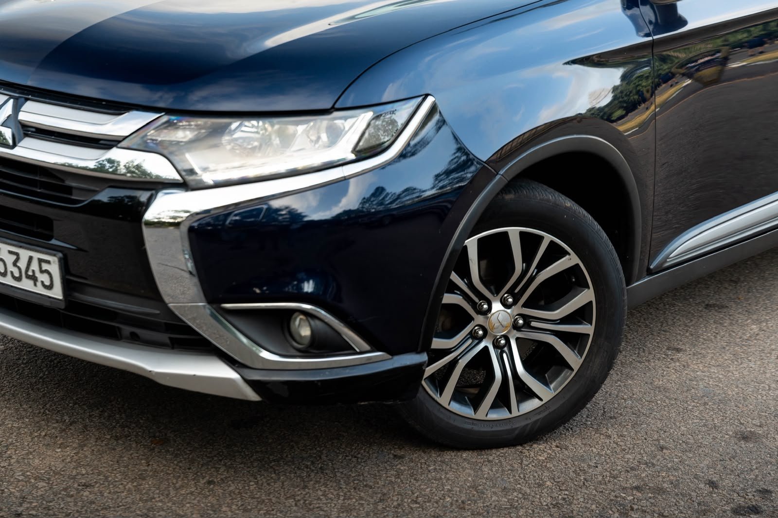 Mitsubishi Outlander 2015