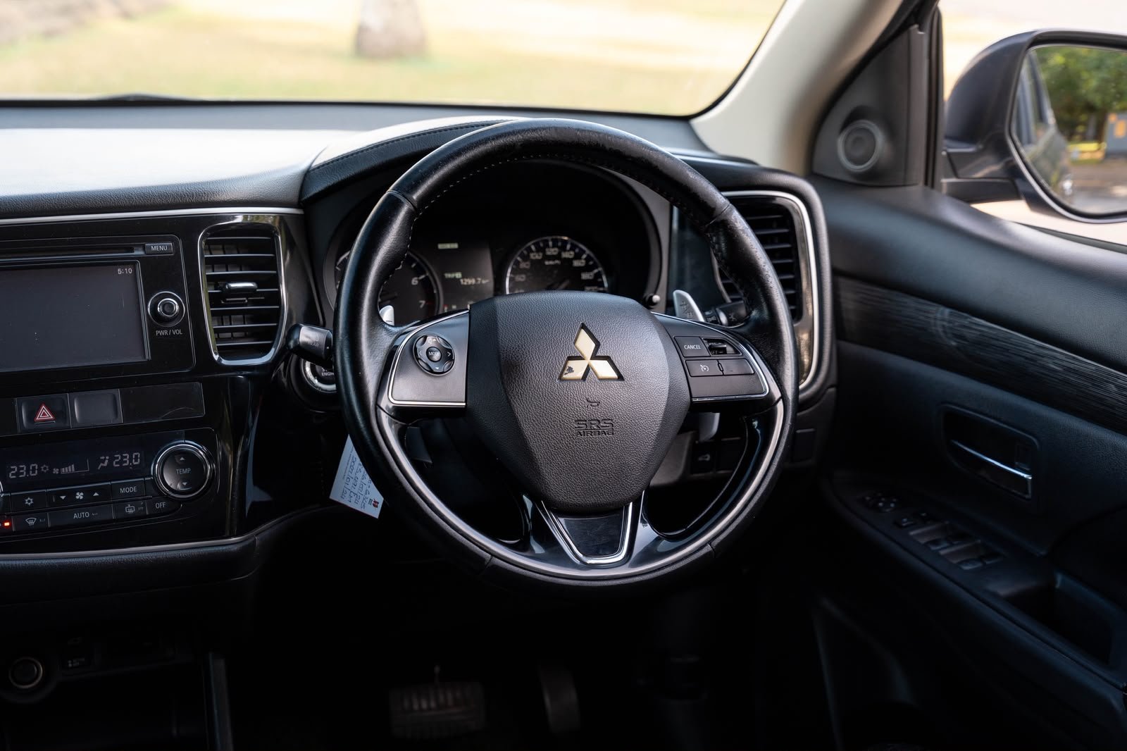 Mitsubishi Outlander 2015