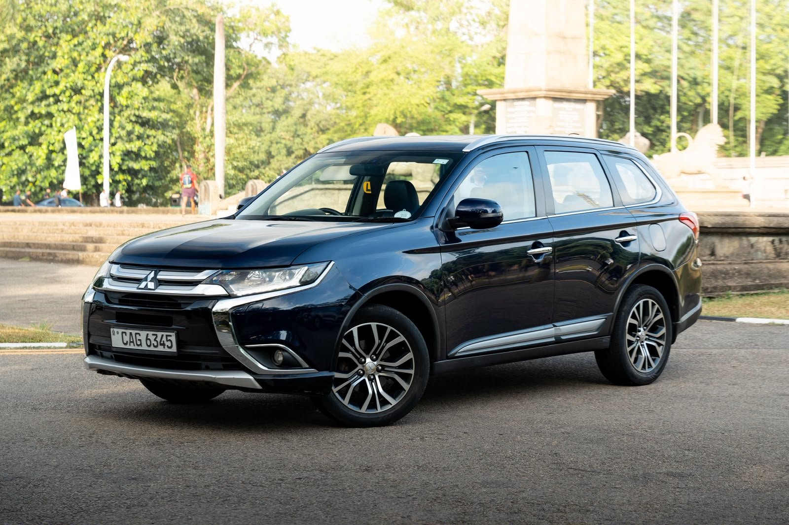 Mitsubishi Outlander 2015