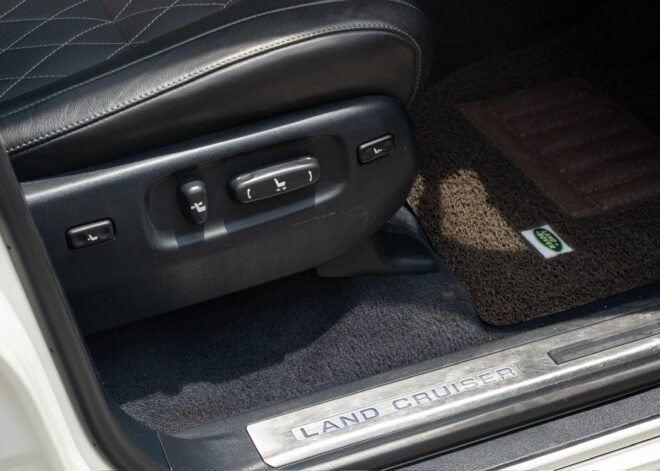 Toyota Land Cruiser 202 V8 ZX 2017
