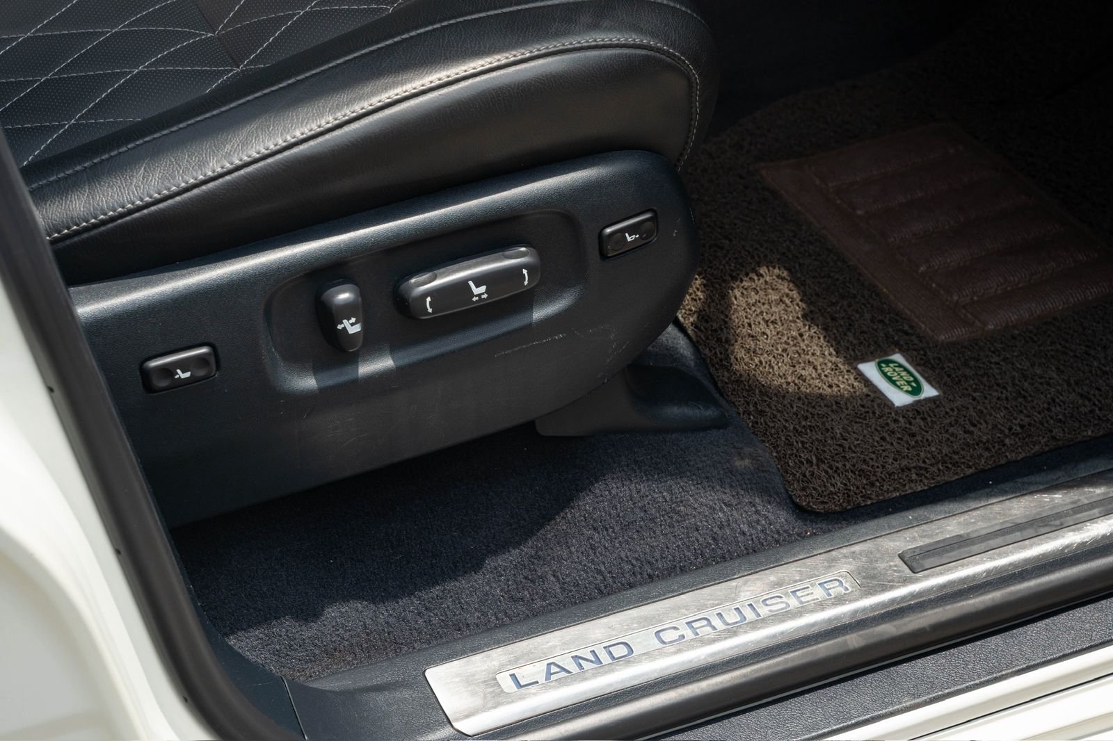 Toyota Land Cruiser 202 V8 ZX 2017