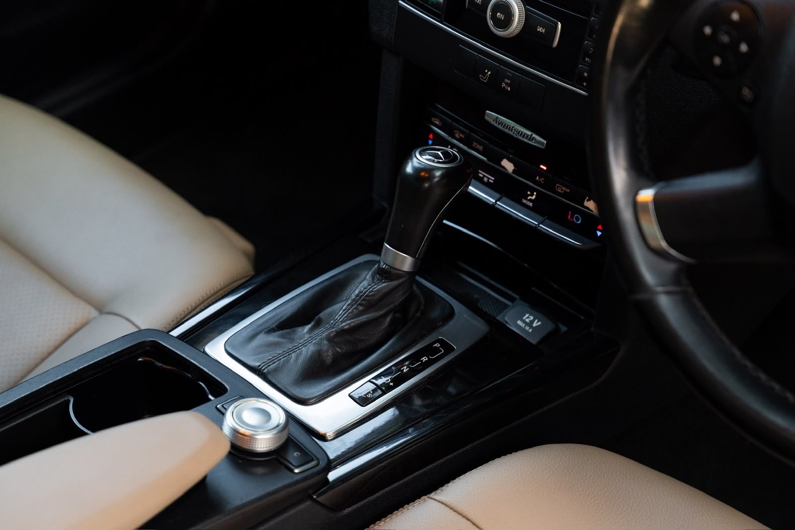 Mercedes Benz E200 Avantgarde 2010