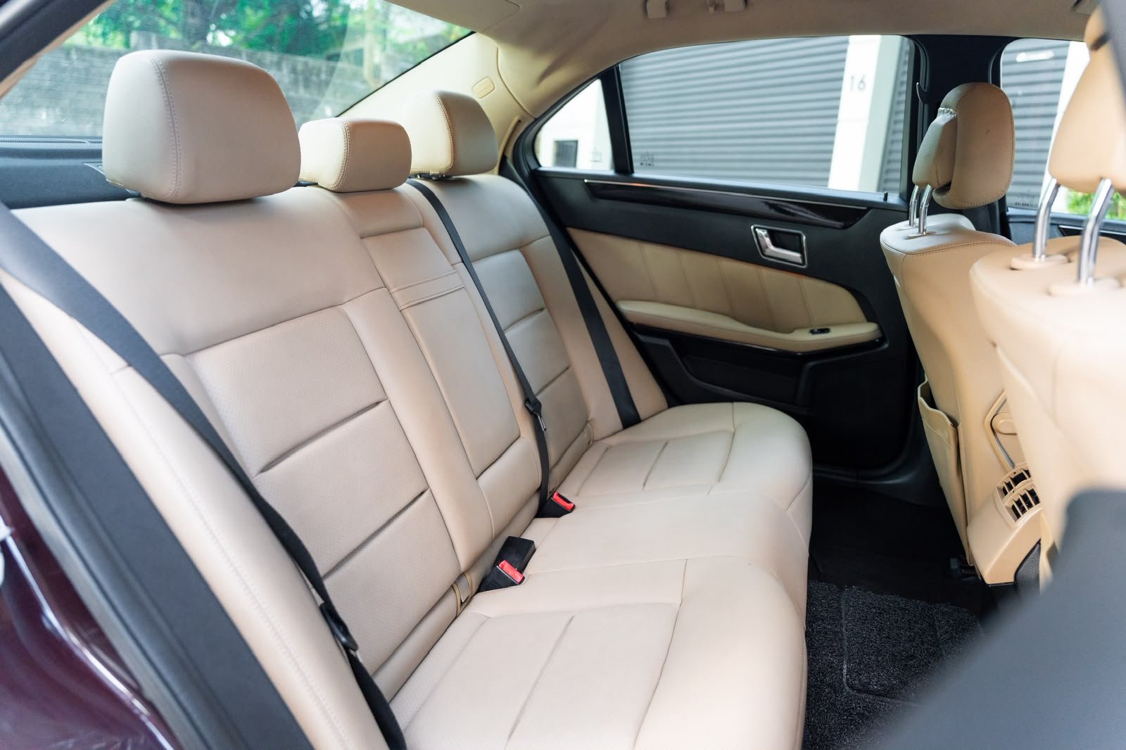 Mercedes Benz E200 Avantgarde 2010