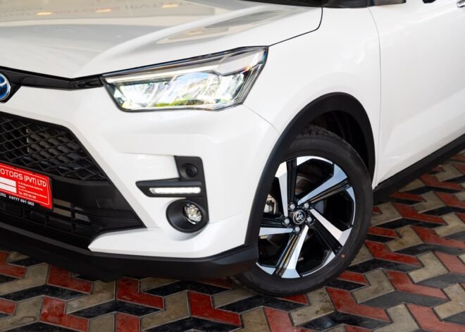 Buy cars in Sri Lanka images