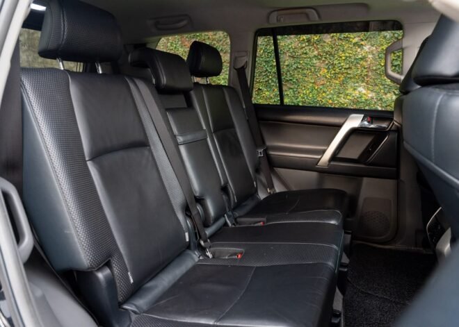 Toyota Land Cruiser Prado TX TRJ 150 2011
