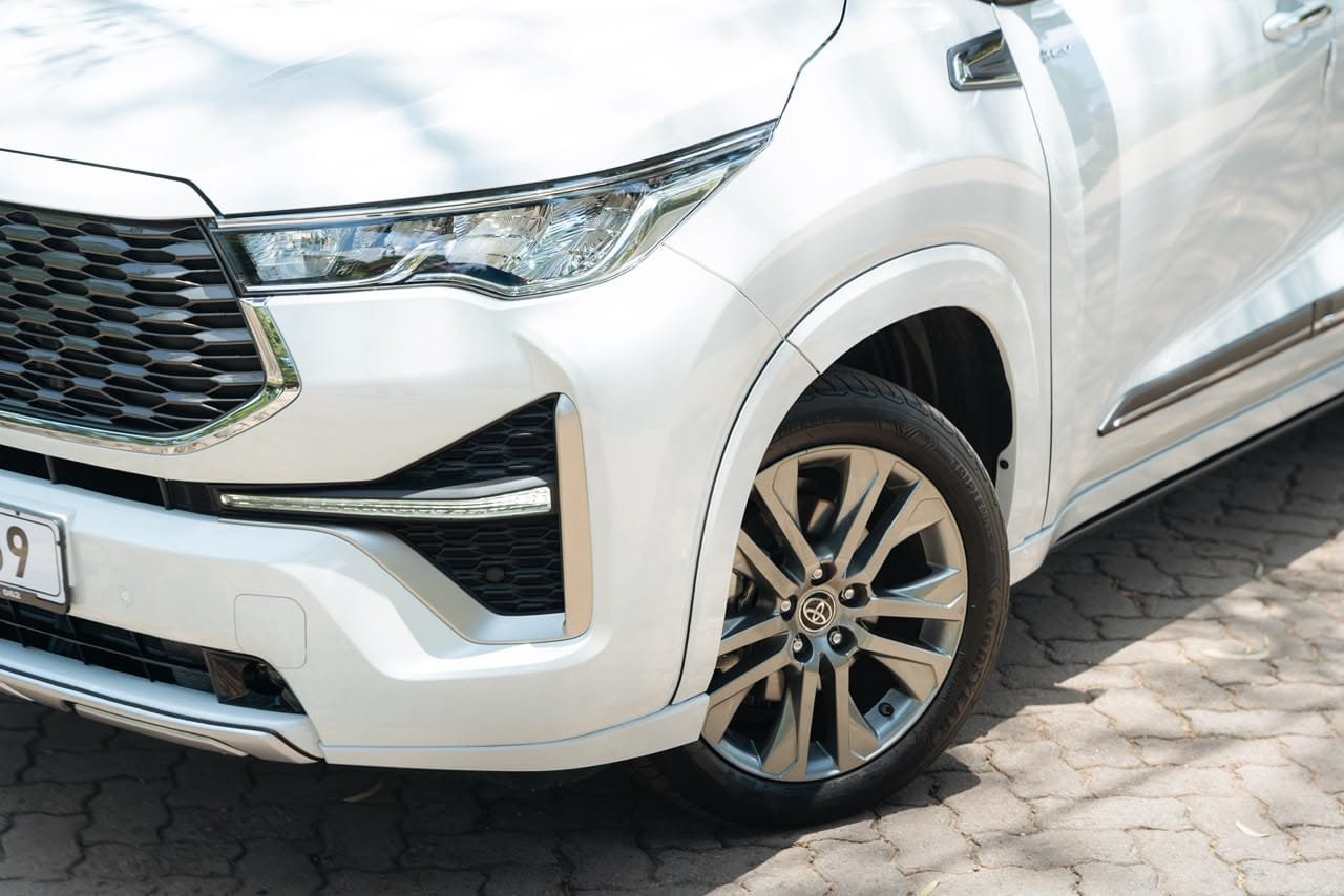 Toyota Innova Hycross 2026